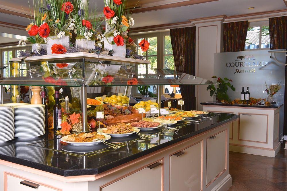 คอร์ตยาร์ด สนามบินฮัมบวร์ค Hotel ฮัมบูร์ก ภายนอก รูปภาพ