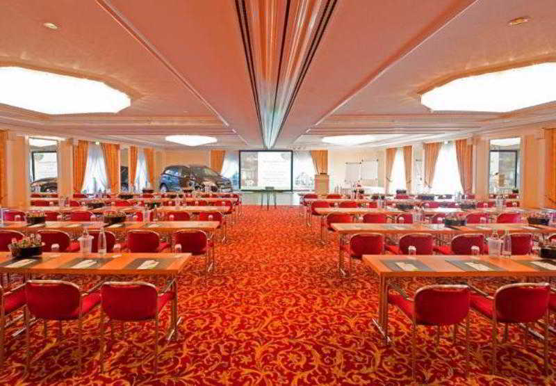 คอร์ตยาร์ด สนามบินฮัมบวร์ค Hotel ฮัมบูร์ก ภายนอก รูปภาพ
