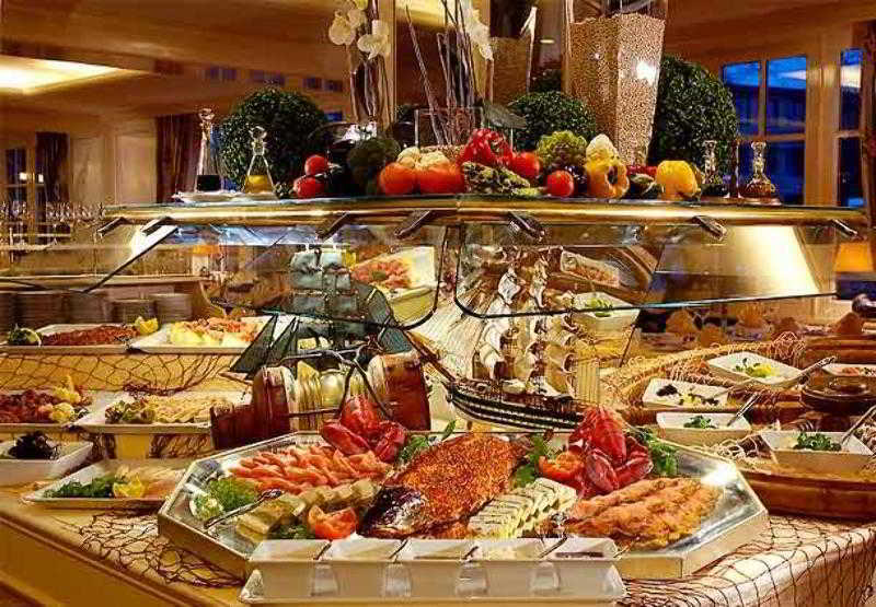 คอร์ตยาร์ด สนามบินฮัมบวร์ค Hotel ฮัมบูร์ก ร้านอาหาร รูปภาพ