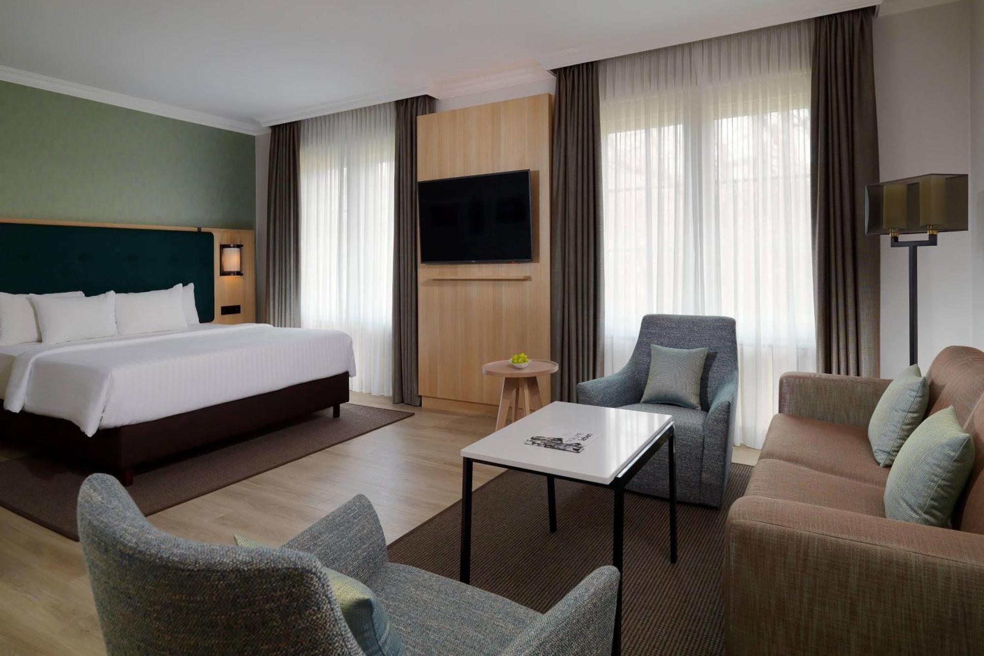 คอร์ตยาร์ด สนามบินฮัมบวร์ค Hotel ฮัมบูร์ก ภายนอก รูปภาพ
