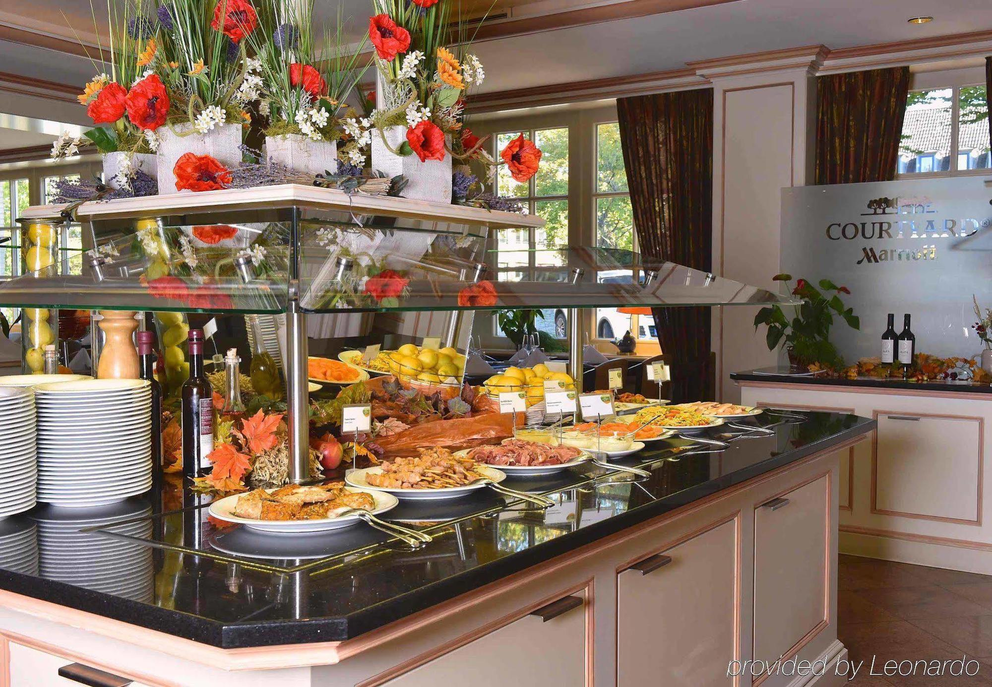 คอร์ตยาร์ด สนามบินฮัมบวร์ค Hotel ฮัมบูร์ก ภายนอก รูปภาพ